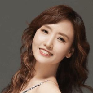 Junghye Yoon - Line Dance Choreograf/in